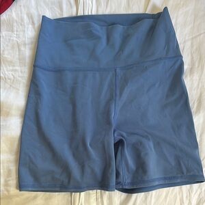 Vuori Blue Women's Bike Shorts